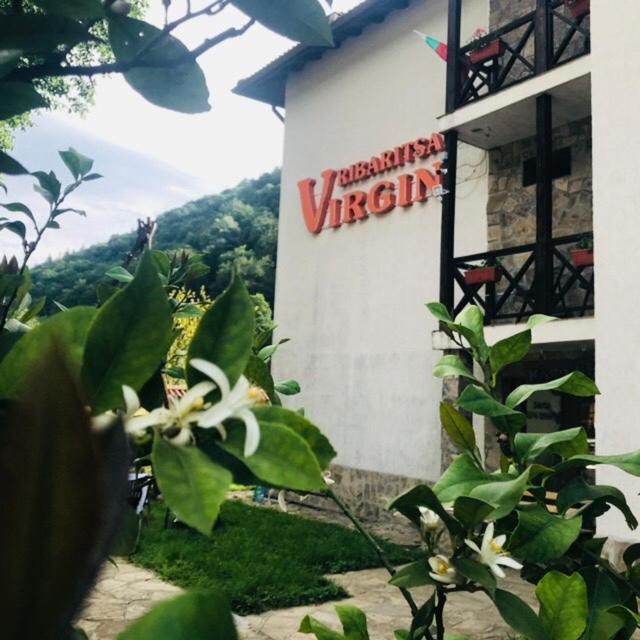 Family Hotel Virgin Ribarica Bagian luar foto